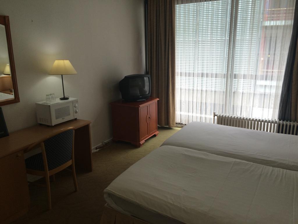 Hotel Keyserlei Antwerpen Bagian luar foto